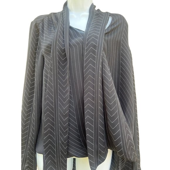 NWT Michael Kors Womens Size Medium Sheer High Low Hem Front Neck Tie Enclosure - Picture 5 of 10